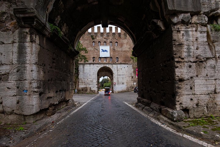 Visite en voiturette de golf des Catacombes et des sites antiques de Rome, photo 45 | wizardtrip