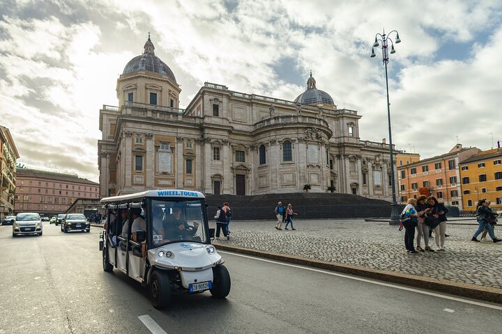 Golftur i Roms historiske centrum, besøger vartegn som Colosseum og Trevi-fontænen, foto 7 | wizardtrip