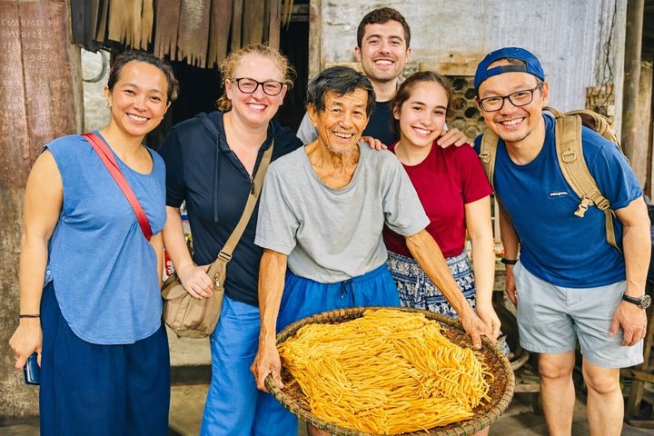 Hidden Gems of Old Hoi An – Food & Cultural Walking Tour | wizardtrip