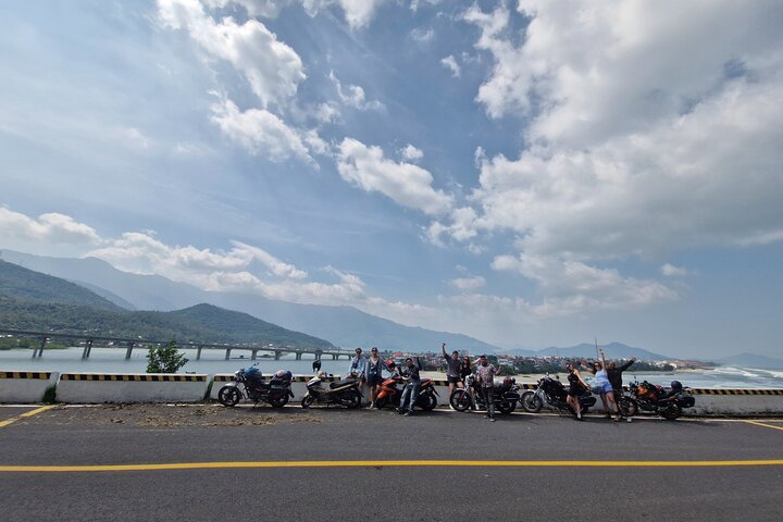 Scenic motorbike tour along Vietnam's coast and mountains, featuring Hai Van Pass and Son Tra Peninsula, photo 13 | wizardtrip
