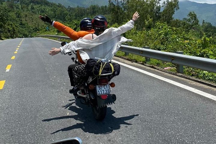 Scenic motorbike tour along Vietnam's coast and mountains, featuring Hai Van Pass and Son Tra Peninsula, photo 19 | wizardtrip