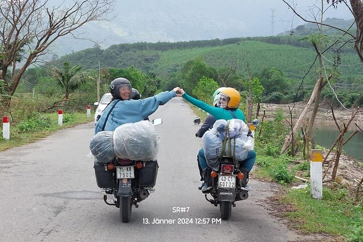 Scenic motorbike tour along Vietnam's coast and mountains, featuring Hai Van Pass and Son Tra Peninsula, photo 21 | wizardtrip