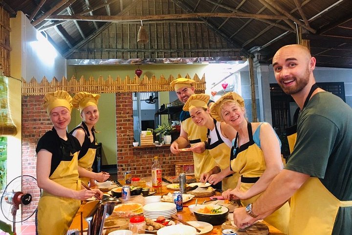ホイアン料理教室：市場ツアー、バスケットボート、釣り体験付き、写真29 | wizardtrip