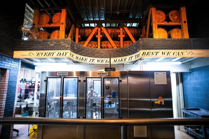 Visite a histórica Destilaria Jack Daniel's em Lynchburg, Tennessee, com degustações de whiskey e transporte desde Nashville, foto 31 | wizardtrip
