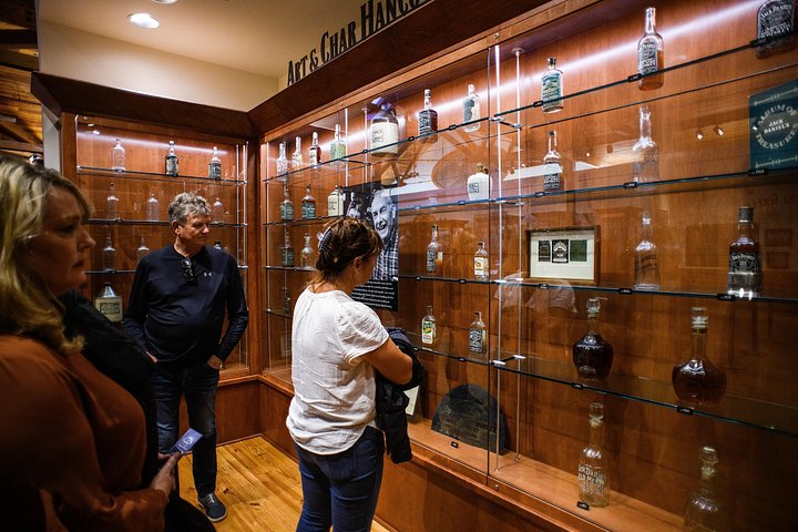 Visite a histórica Destilaria Jack Daniel's em Lynchburg, Tennessee, com degustações de whiskey e transporte desde Nashville, foto 32 | wizardtrip