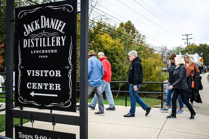 Visite a histórica Destilaria Jack Daniel's em Lynchburg, Tennessee, com degustações de whiskey e transporte desde Nashville, foto 33 | wizardtrip