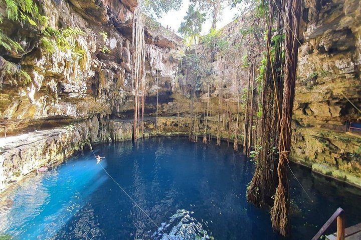 メキシコのチチェン・イッツァへのプライベートVIPツアー。古代遺跡、セノーテ、植民地時代の街並み、写真9 | wizardtrip