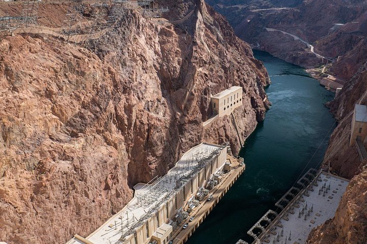 Small group tour visiting Red Rock Canyon, Seven Magic Mountains, Nelson Ghost Town, Boulder City, Hoover Dam, and Lake Mead from Las Vegas, photo 12 | wizardtrip