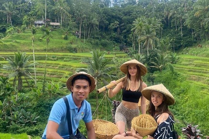 Privé tour langs Ubud's rijstterrassen, tempels, watervallen en Bali swing, foto 34 | wizardtrip