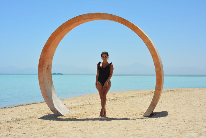 En livlig båttur till Orange Bay Island, Hurghada, med snorkling och avkoppling, foto 10 | wizardtrip