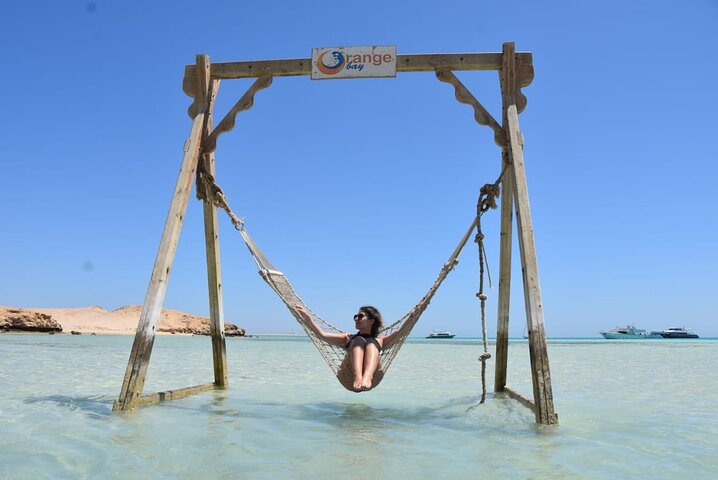 En livlig båttur till Orange Bay Island, Hurghada, med snorkling och avkoppling, foto 11 | wizardtrip