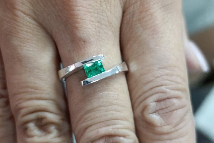 Crea un anello di smeraldi personalizzato a Bogotá, Colombia, scoprendo le tradizioni locali, foto 17 | wizardtrip