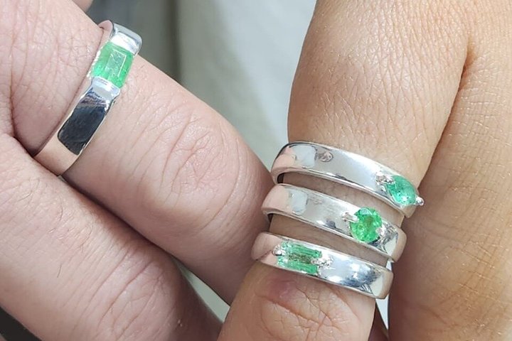Crea un anello di smeraldi personalizzato a Bogotá, Colombia, scoprendo le tradizioni locali, foto 19 | wizardtrip