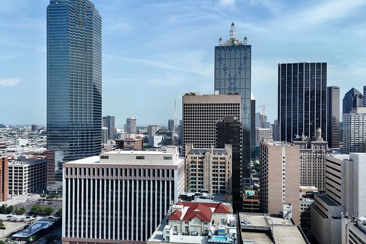 Tur i åben varebil i Dallas forbi vartegn som JFK Memorial og Pioneer Plaza, foto 21 | wizardtrip