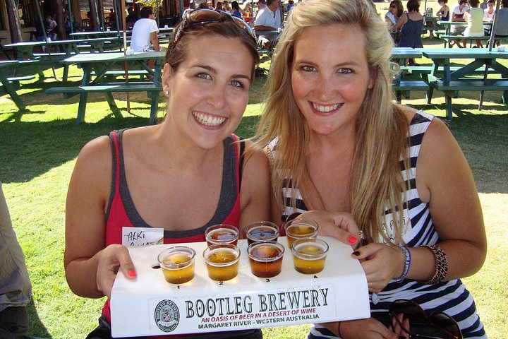 Verken de gerenommeerde wijnhuizen, brouwerijen en gastronomische producenten van Margaret River tijdens een begeleide tour, foto 6 | wizardtrip