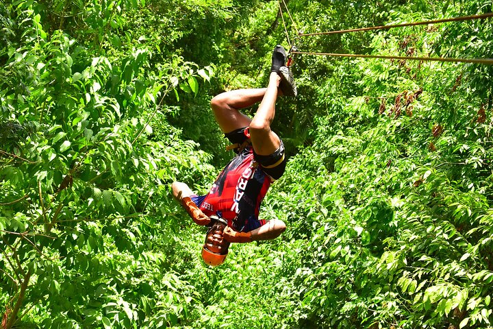 Vivi un'avventura nella giungla ricca di azione vicino a Cancun con quad, zipline, cavalcate e nuotate nel cenote, foto 17 | wizardtrip
