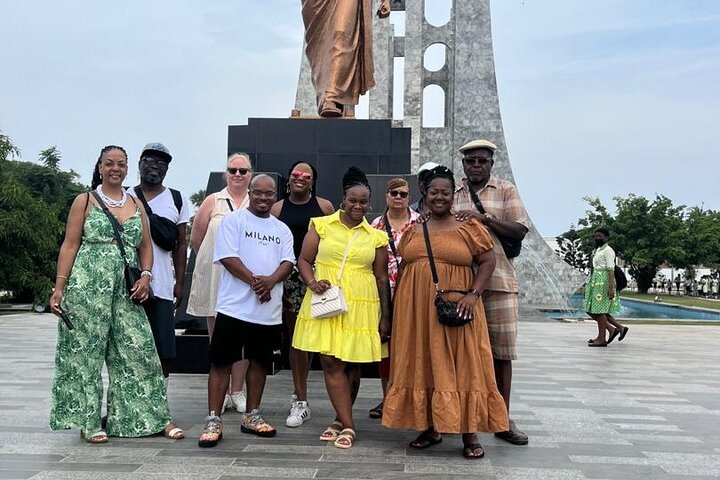En dagstur der udforsker Accras historiske steder, kulturelle vartegn og livlige markeder i Ghana, foto 7 | wizardtrip