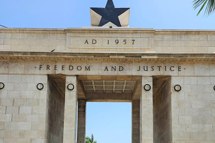 En dagstur der udforsker Accras historiske steder, kulturelle vartegn og livlige markeder i Ghana, foto 18 | wizardtrip