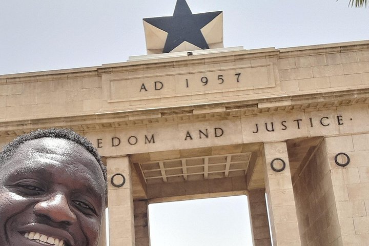 En dagstur der udforsker Accras historiske steder, kulturelle vartegn og livlige markeder i Ghana, foto 26 | wizardtrip