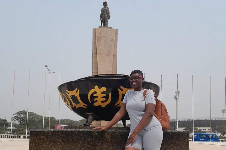 En dagstur der udforsker Accras historiske steder, kulturelle vartegn og livlige markeder i Ghana, foto 46 | wizardtrip