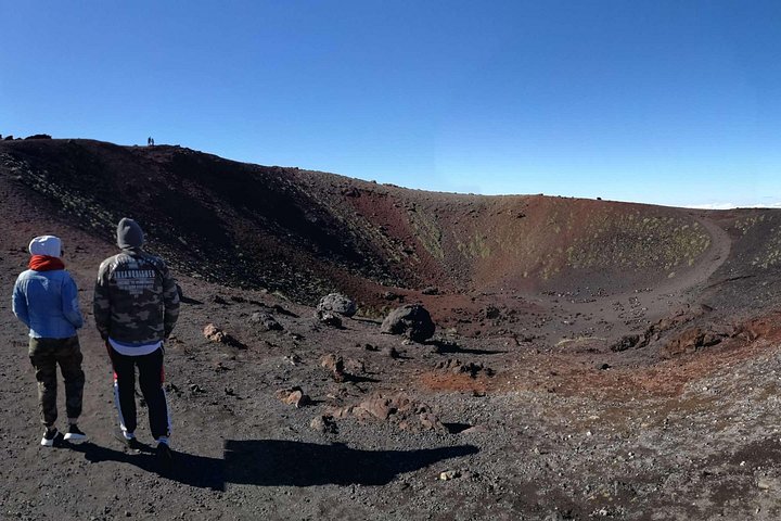 Morgeneventyr på Etna-bjergets kratere, lavastrømme og unikke landskaber fra Catania, Sicilien, foto 12 | wizardtrip