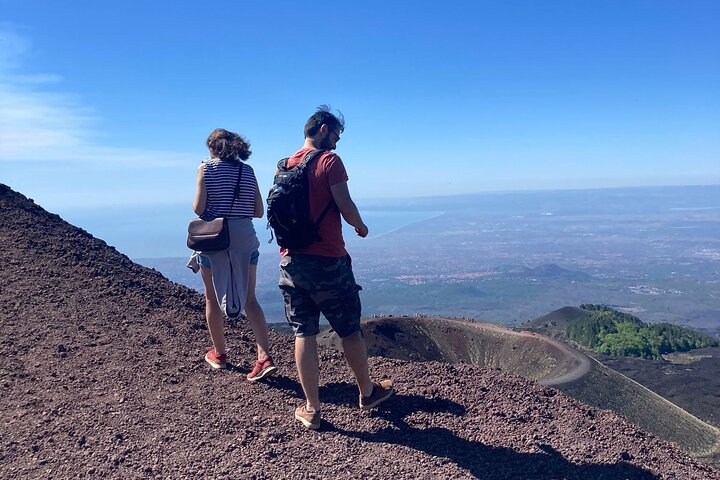 Morgeneventyr på Etna-bjergets kratere, lavastrømme og unikke landskaber fra Catania, Sicilien, foto 15 | wizardtrip