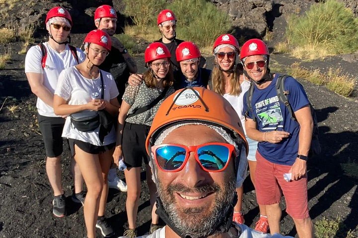 Morgeneventyr på Etna-bjergets kratere, lavastrømme og unikke landskaber fra Catania, Sicilien, foto 23 | wizardtrip
