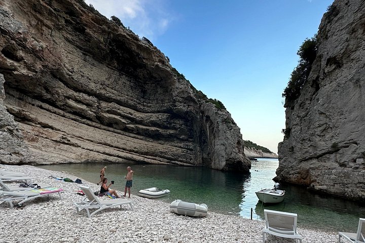 Bådtur til Den Blå Grotte, Hvar og Pakleni Øerne fra Split, Kroatien, foto 18 | wizardtrip