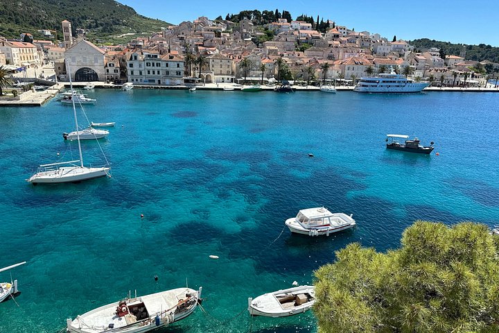 Bådtur til Den Blå Grotte, Hvar og Pakleni Øerne fra Split, Kroatien, foto 20 | wizardtrip
