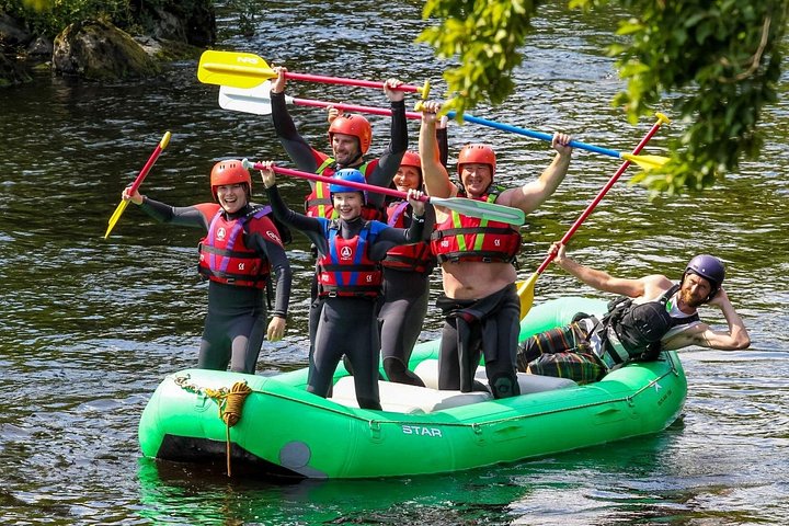 Spannend wildwaterraftavontuur op de River Dee in Llangollen, Wales, foto 6 | wizardtrip
