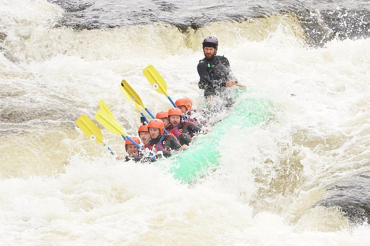 Spannend wildwaterraftavontuur op de River Dee in Llangollen, Wales, foto 10 | wizardtrip