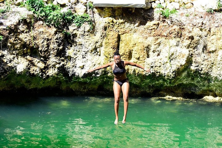 Passeio de aventura na selva de Cancun com quadriciclos, tirolesas, passeios a cavalo e mergulho em cenote, foto 10 | wizardtrip