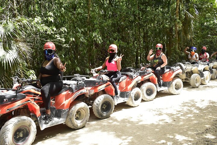 Passeio de aventura na selva de Cancun com quadriciclos, tirolesas, passeios a cavalo e mergulho em cenote, foto 25 | wizardtrip