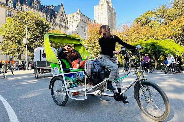 Pedicab tours in Central Park, New York City, showcasing iconic landmarks and scenic beauty, photo 17 | wizardtrip