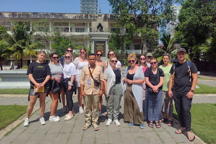 Een rondleiding door Cambodja's historische Killing Fields en S21 Genocide Museum in Phnom Penh, foto 15 | wizardtrip