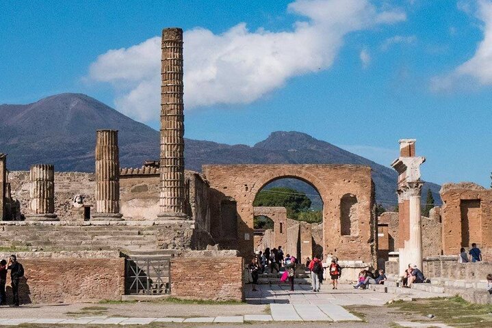Geführte Tour durch die antiken Ruinen von Pompeji, Italien, mit dem Zug von Sorrent erreichbar, Foto 13 | wizardtrip