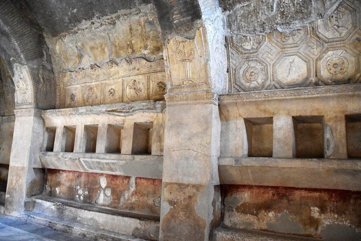 Geführte Tour durch die antiken Ruinen von Pompeji, Italien, mit dem Zug von Sorrent erreichbar, Foto 23 | wizardtrip