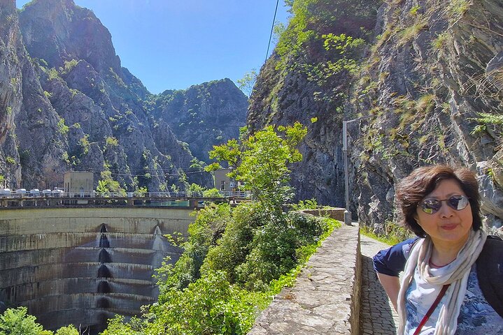 Tour van een halve dag vanuit Skopje naar Millennium Cross, Matka Canyon en Etno Village, foto 9 | wizardtrip