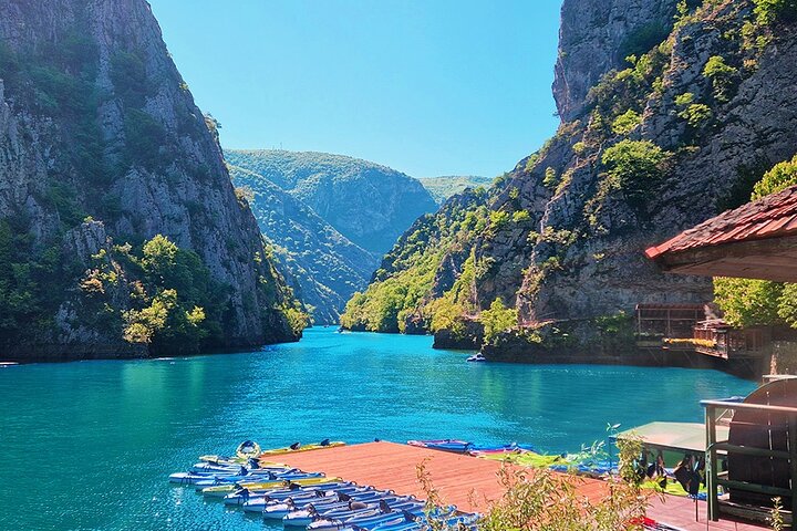 Tour van een halve dag vanuit Skopje naar Millennium Cross, Matka Canyon en Etno Village, foto 12 | wizardtrip