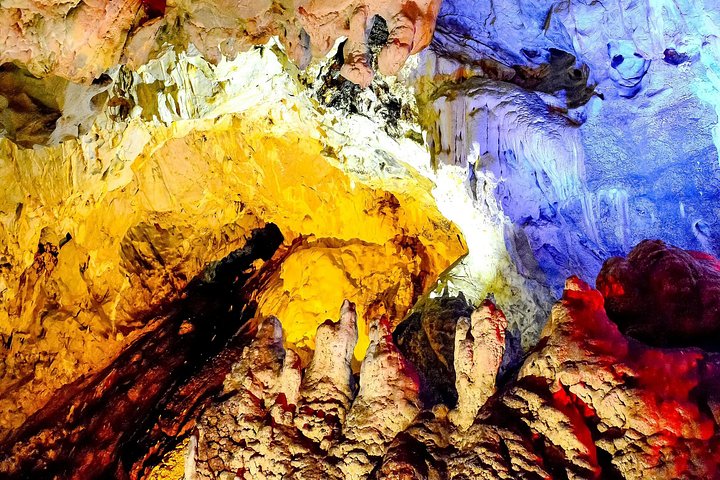 Tour van een halve dag vanuit Skopje naar Millennium Cross, Matka Canyon en Etno Village, foto 13 | wizardtrip