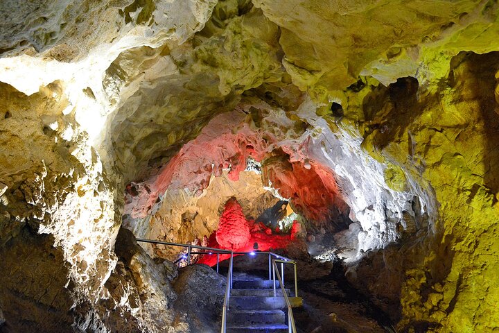 Tour van een halve dag vanuit Skopje naar Millennium Cross, Matka Canyon en Etno Village, foto 25 | wizardtrip