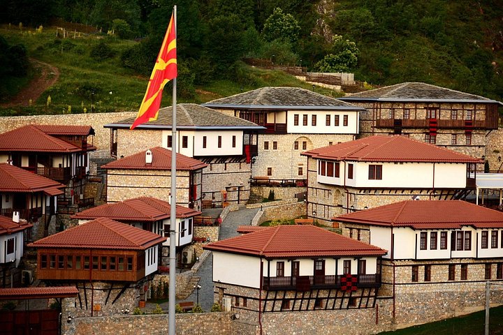 Tour van een halve dag vanuit Skopje naar Millennium Cross, Matka Canyon en Etno Village, foto 31 | wizardtrip
