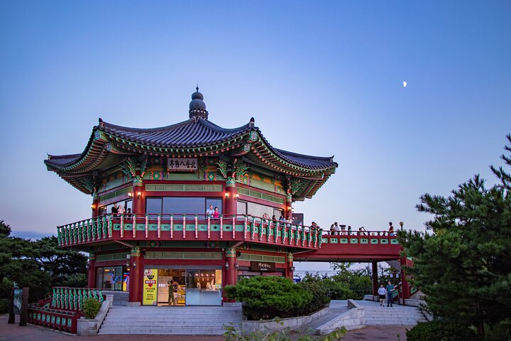 Un tour guiado por el histórico Palacio Gyeongbok de Seúl, la tradicional Aldea Hanok y el bullicioso Mercado Gwangjang, foto 10 | wizardtrip