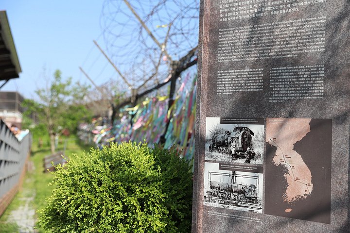 A guided tour exploring the historical sites of the Korean DMZ, including tunnels and observatories, photo 14 | wizardtrip