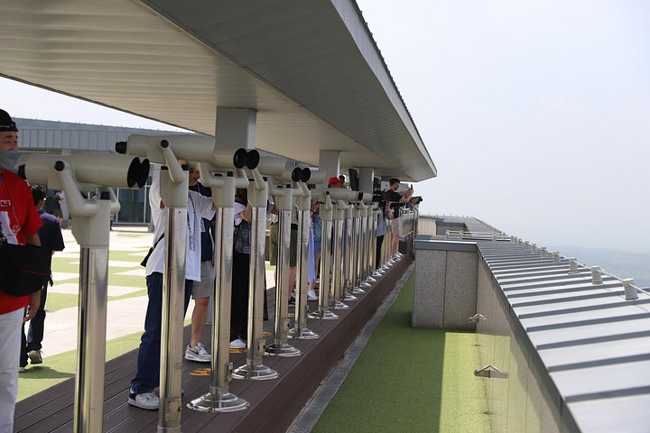 A guided tour exploring the historical sites of the Korean DMZ, including tunnels and observatories, photo 27 | wizardtrip