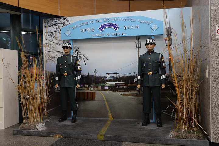 A guided tour exploring the historical sites of the Korean DMZ, including tunnels and observatories, photo 34 | wizardtrip