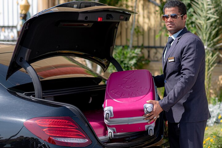 Privat flygplatstransfer i Dubai, bekväm och effektiv transport från DXB flygplats till stadens hotell, foto 10 | wizardtrip