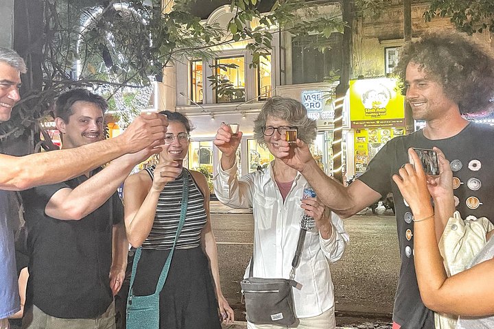 Ervaar de levendige eetcultuur van Hanoi tijdens een privé gastronomische tour, verken markten, streetfood en gastronomisch dineren, foto 6 | wizardtrip