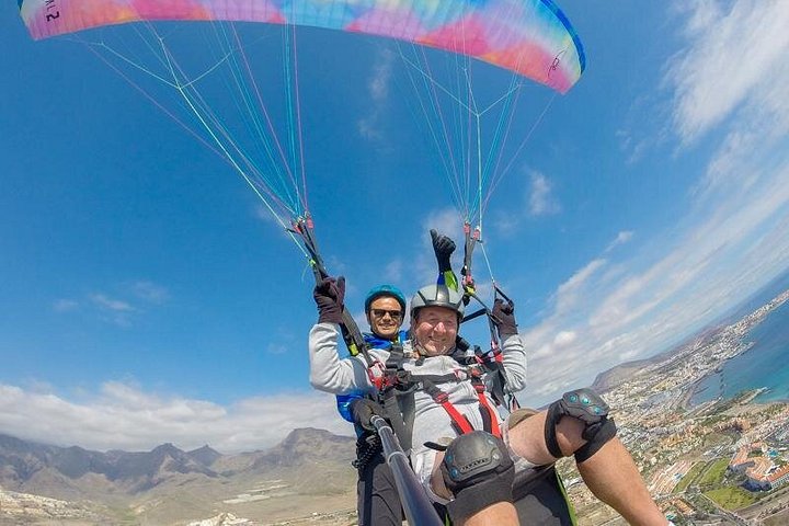 Vol en parapente biplace au-dessus des paysages pittoresques de Tenerife, Espagne, photo 10 | wizardtrip