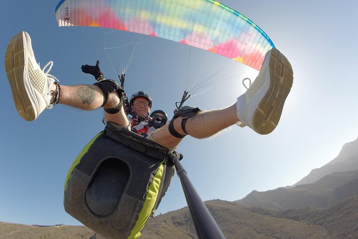 Vol en parapente biplace au-dessus des paysages pittoresques de Tenerife, Espagne, photo 11 | wizardtrip